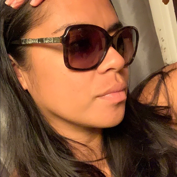 Chanel - Picture 6 of 6